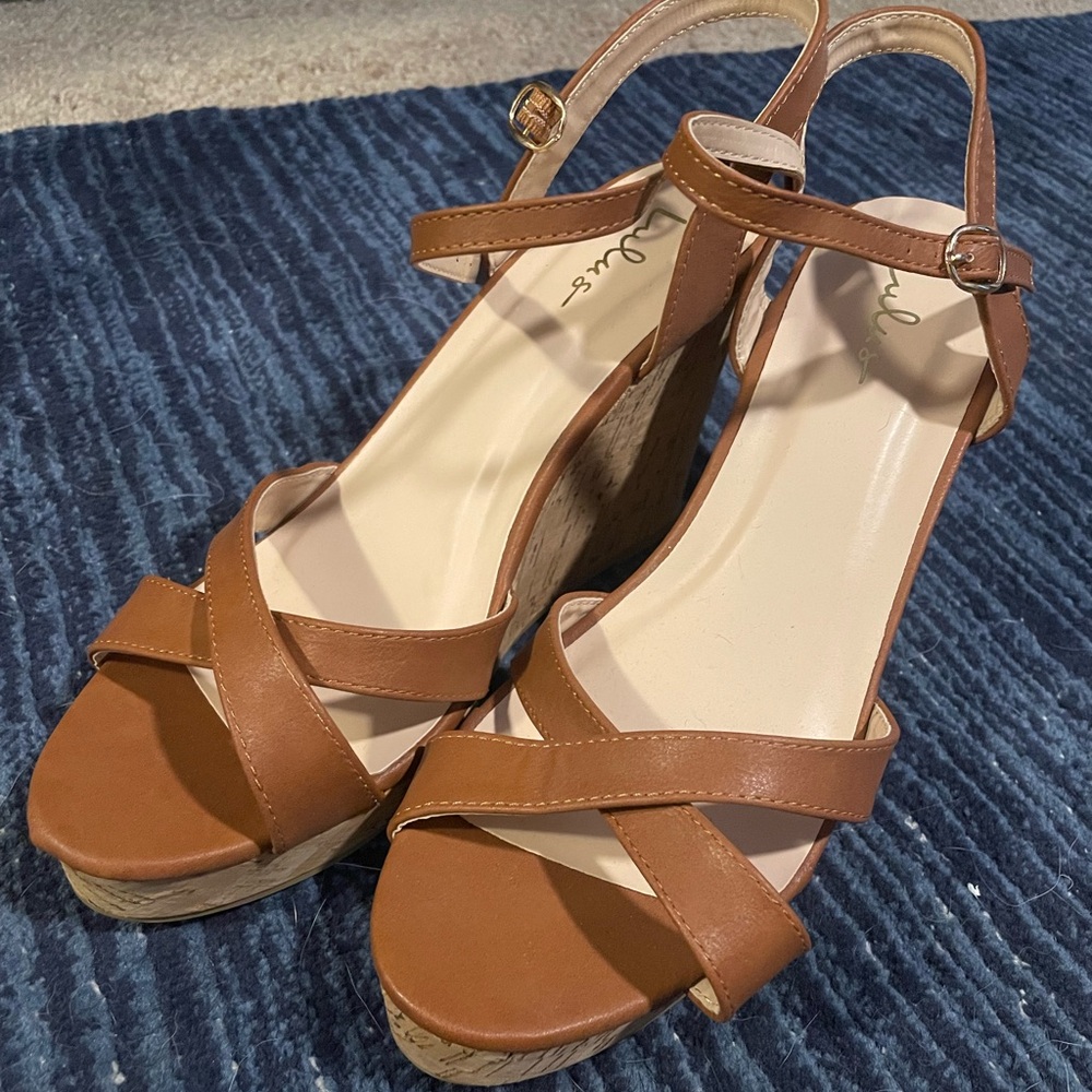 Lulu’s Wedges